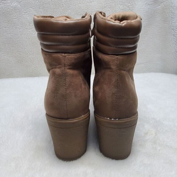 Chunky Boho Lace up Ankle Boots. Suede. Tan. Side zip. 3" heel. Rubber soles and - Picture 8 of 11